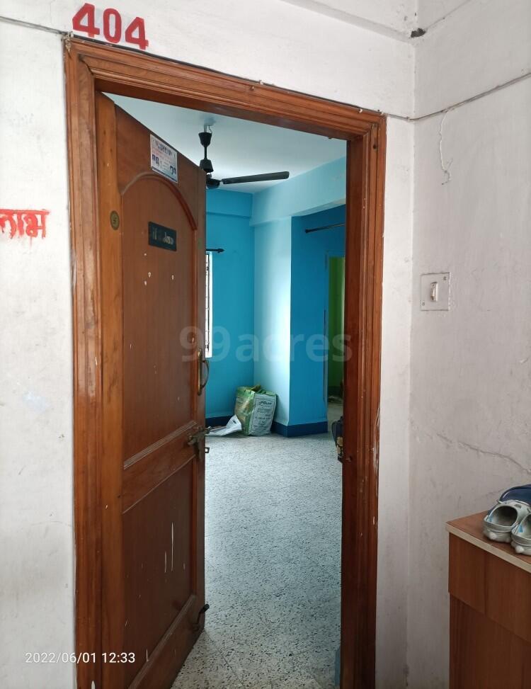 Nice Apartment for sale in Ratan Apartment  Ganeshpeth Colony, Nagpur.