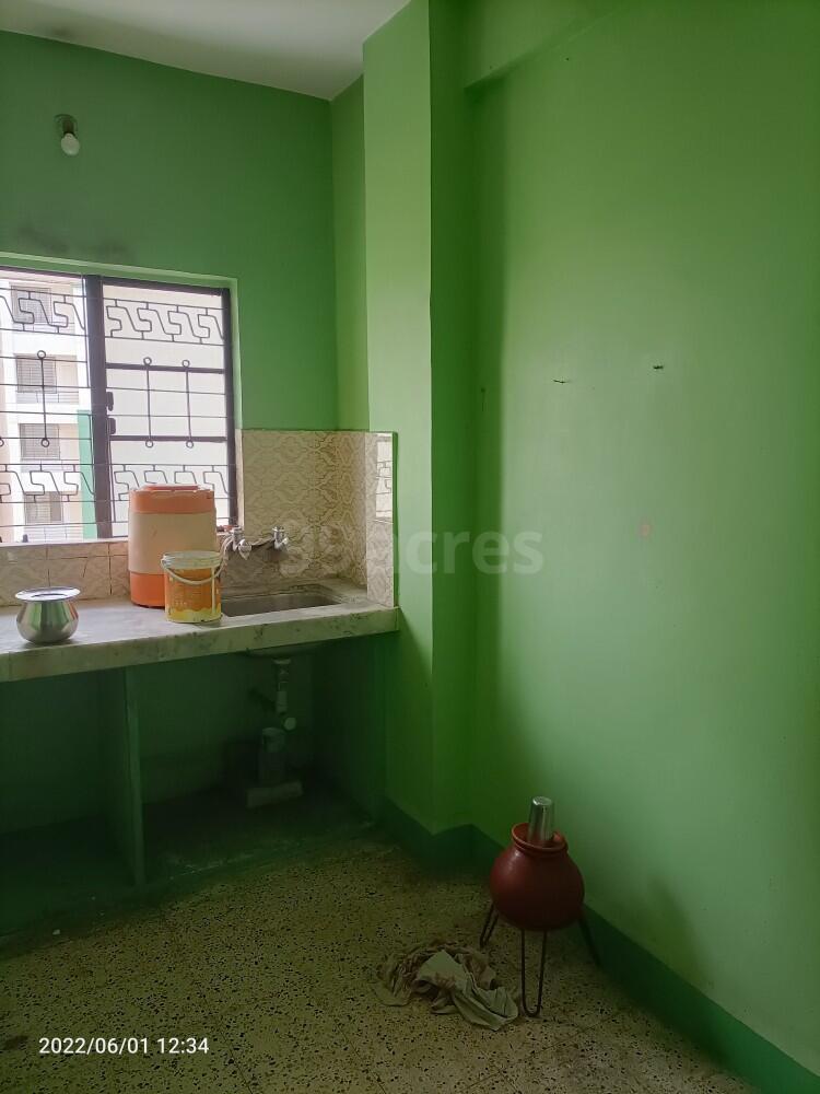 Nice Apartment for sale in Ratan Apartment  Ganeshpeth Colony, Nagpur.