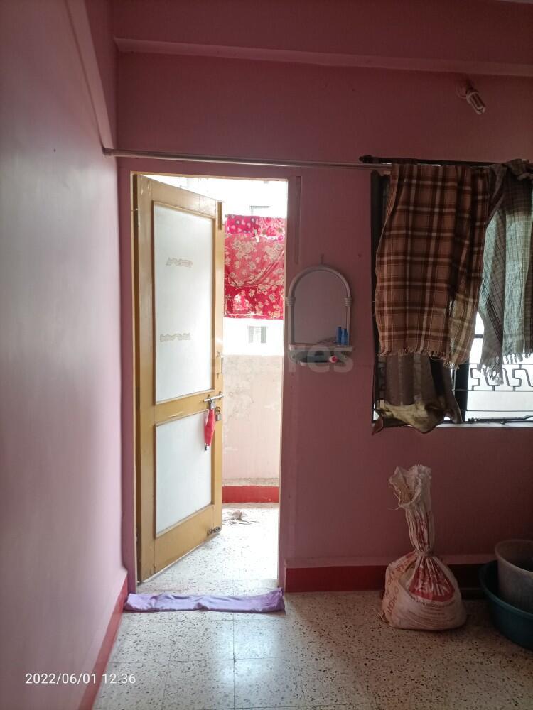 Nice Apartment for sale in Ratan Apartment  Ganeshpeth Colony, Nagpur.