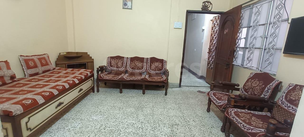 Apartment 2 Bedrooms , 1 Bathroom, 2 Balconies, radhakrishna society, mahal Mahal, Nagpur.